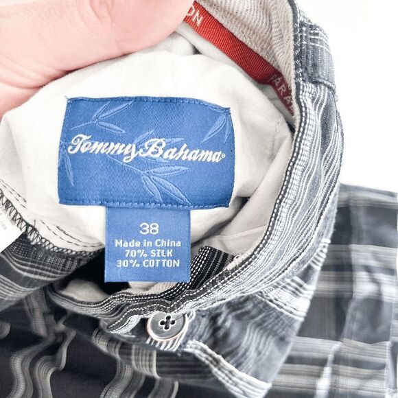 Tommy Bahamas Mens Flat Front Silk Blend Shorts Plaid Black Gray Size 38 - Picture 4 of 9